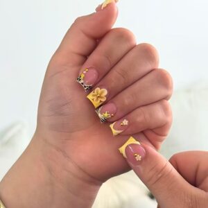 Yellow French Leopard 3D Flower Press-On Nails WW47