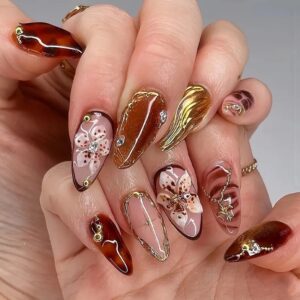 Floral Rhinestone Gold-Ripple Almond Press-On Nails XX08